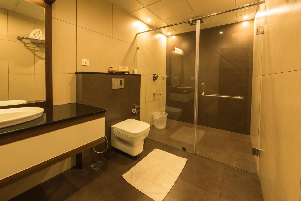 Trivers Resort Munnar Eksteriør billede