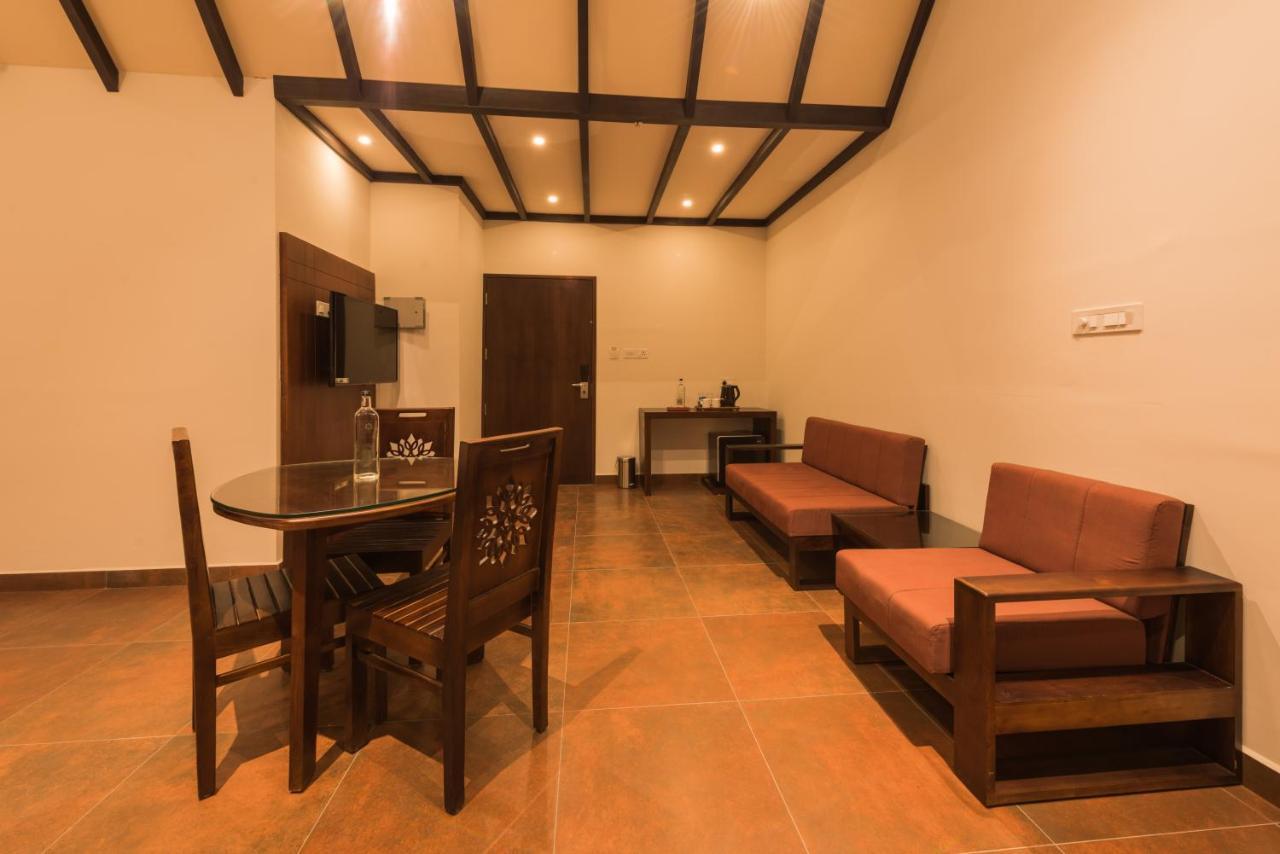 Trivers Resort Munnar Eksteriør billede