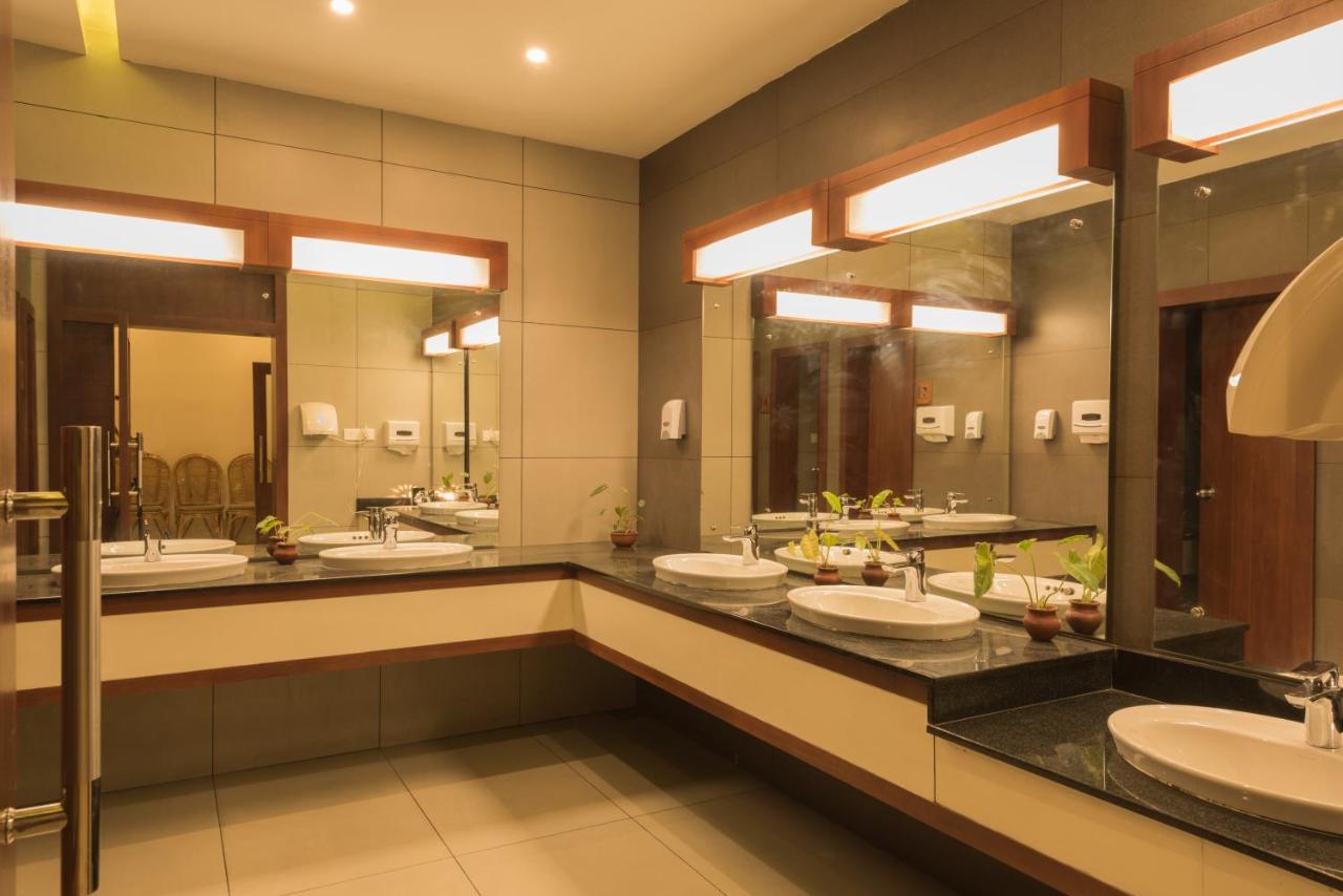Trivers Resort Munnar Eksteriør billede
